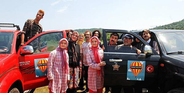 عکس سارا و نیکا بچه گانه