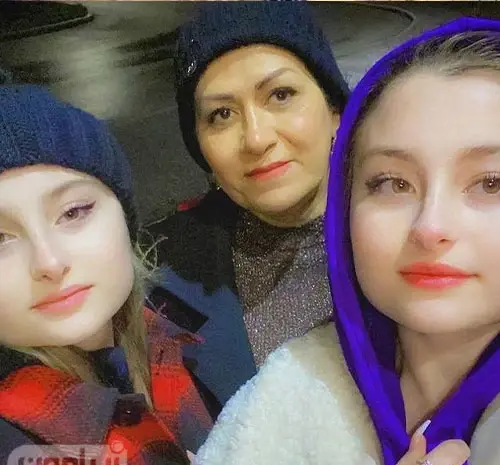 عکس سارا و نیکا در خارج اینستاگرام