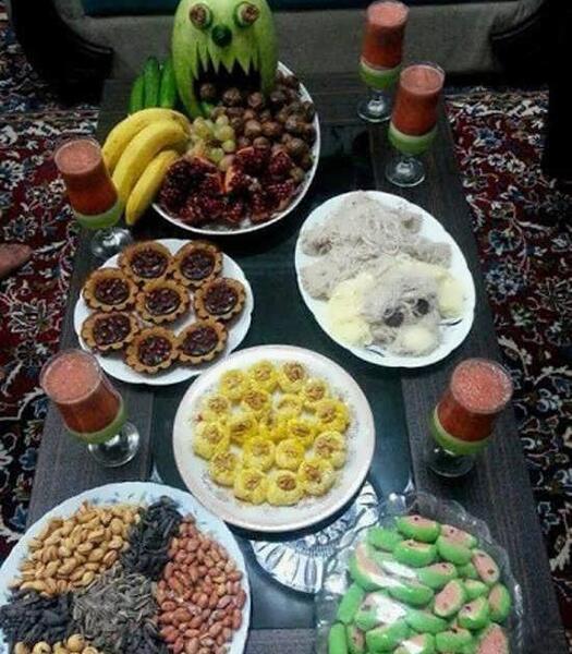 عکس سفره یلدایی ساده