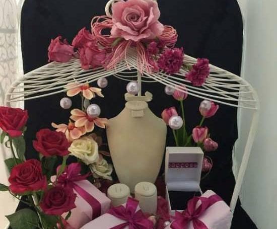 عکس طبق نامزدی