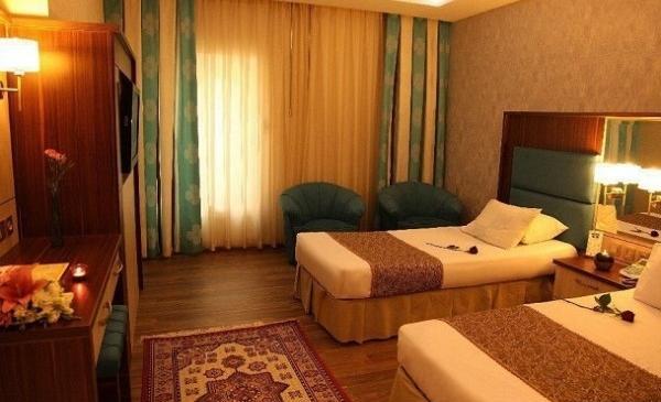 عکس هتل عالی قاپو اصفهان
