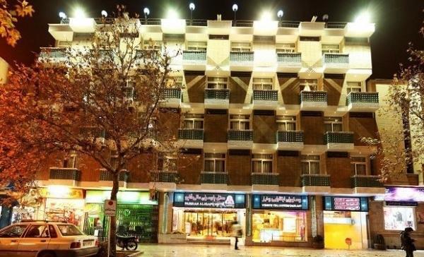 عکس هتل عالی قاپو اصفهان