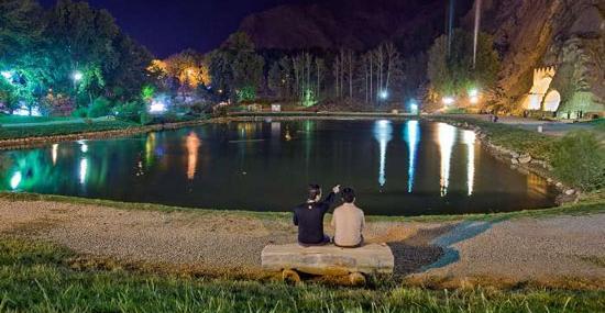 عکس شب طاق بستان