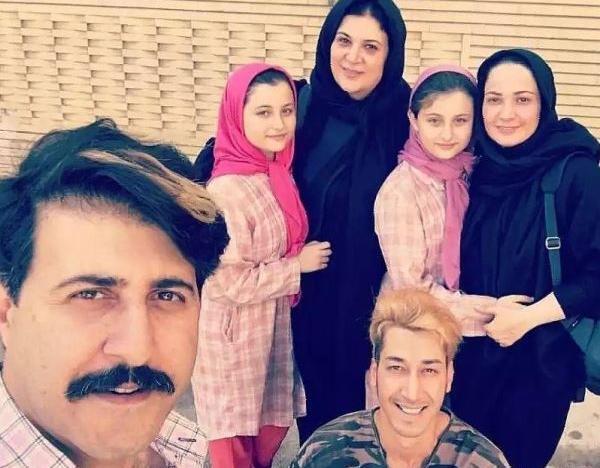 عکس سارا و نیکا پدر و مادر