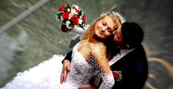 عکس لب عروس داماد