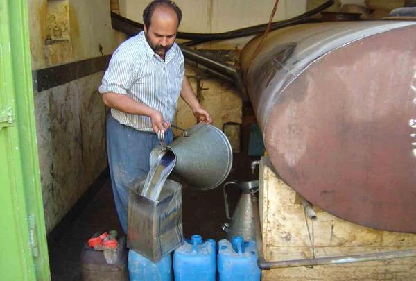 عکس نفت سفید