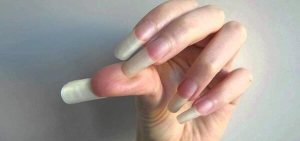 عکس ناخن طبیعی بلند