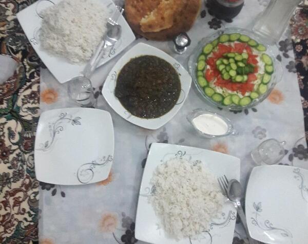 عکس سفره غذا ساده