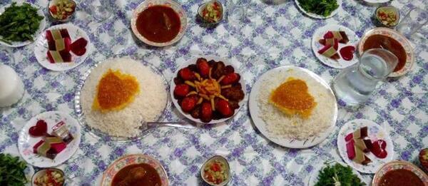عکس سفره غذا ساده