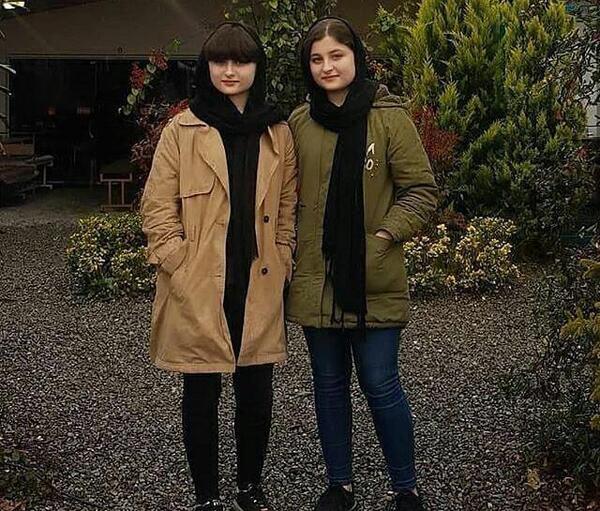 عکس سارا و نیکا چند سالشونه