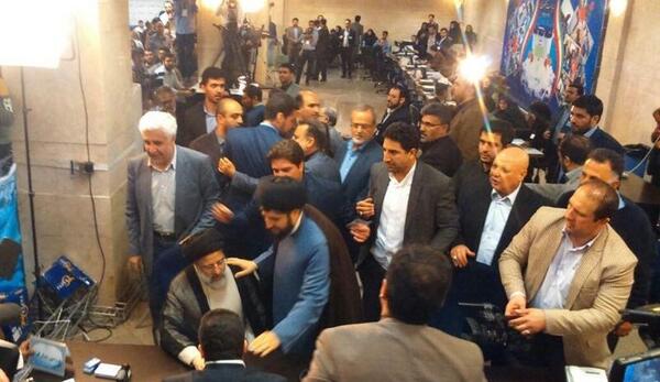 عکس ثبت نام رئیسی در انتخابات ریاست جمهوری