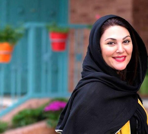 عکس بازیگر لاله اسکندری