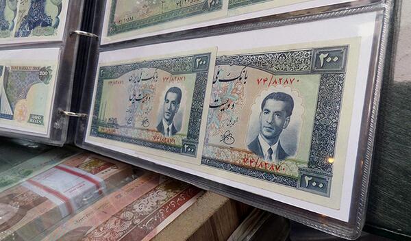 عکس شاه روی پول