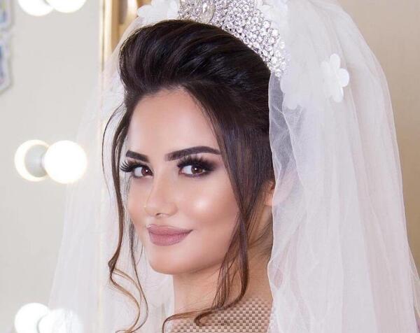 عکس عروس مو مشکی