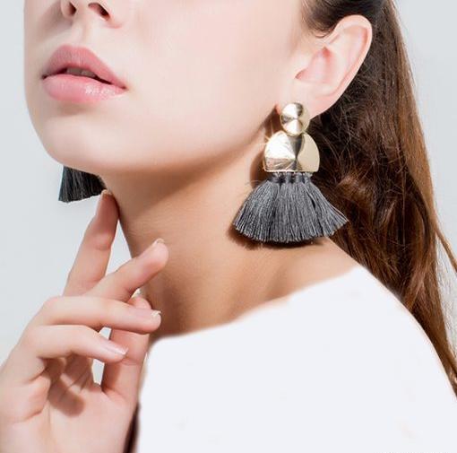 عکس گوشواره ریش ریشی