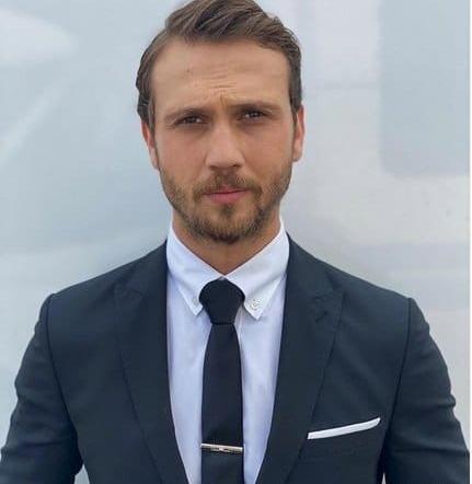 عکس بازیگر گودال یاماچ