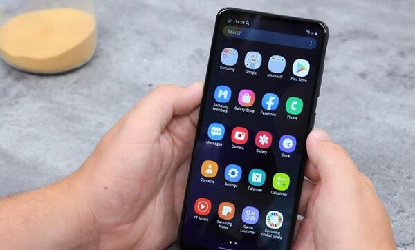 عکس صفحه گوشی سامسونگ a21s