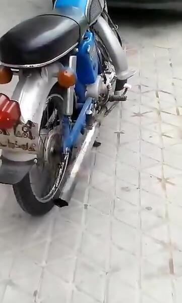 عکس موتور یاماها ۱۰۰