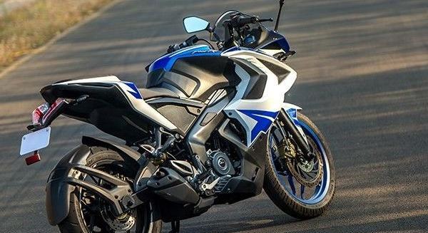 عکس موتور rs مشکی
