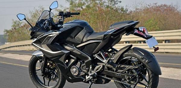 عکس موتور rs مشکی