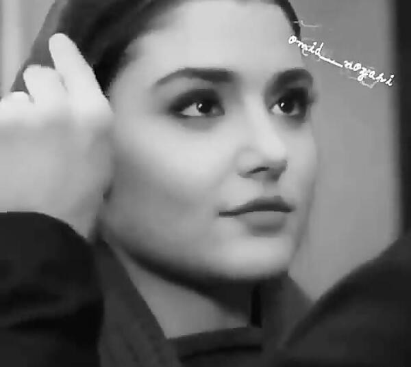 عکس عاشقانه گاز گرفتن گردن