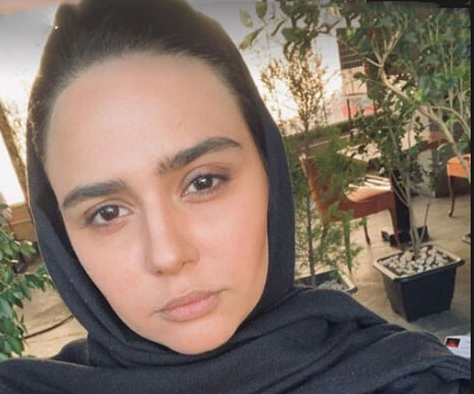 عکس بازیگر آدرینا صادقی