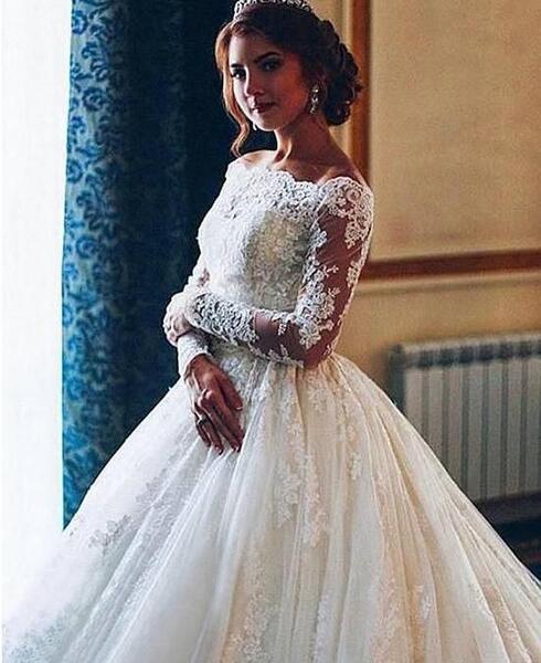 عکس لباس عروس یقه بسته