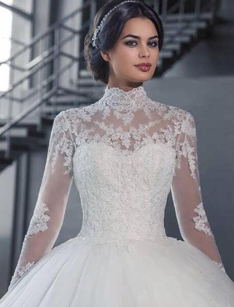 عکس لباس عروس یقه بسته