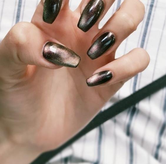 عکس ناخن چشم گربه ای