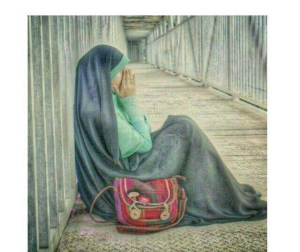 عکس پروفایل غمگین دخترانه چادری