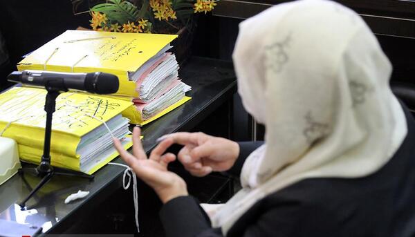 عکس مادر بابک خرمدین