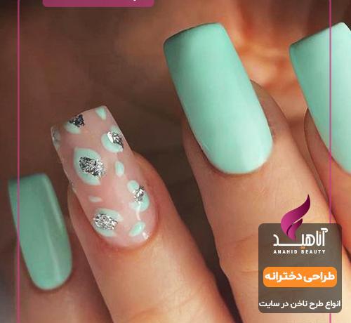 عکس ناخن سبز