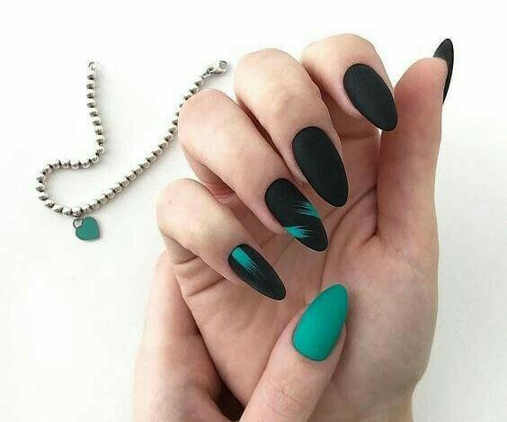 عکس ناخن سبز