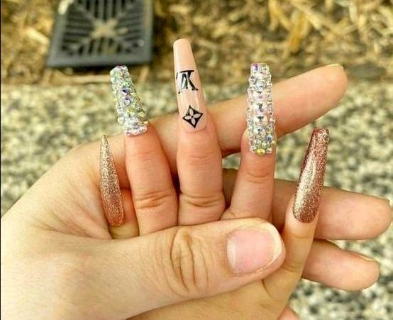 عکس ناخن مصنوعی بچه گانه