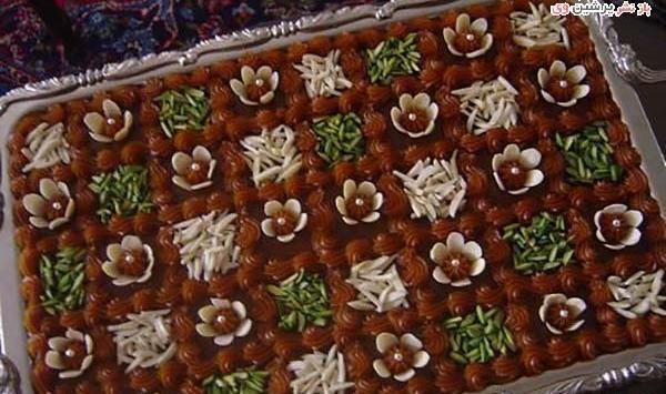 عکسهای تزیین حلوا و خرما