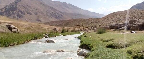 عکس سفید آب لار
