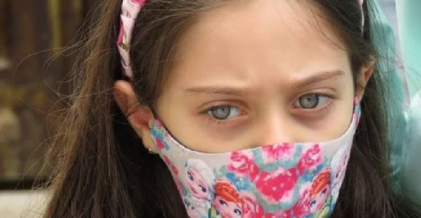 عکس بازیگر خردسال سریال دردسرهای عظیم