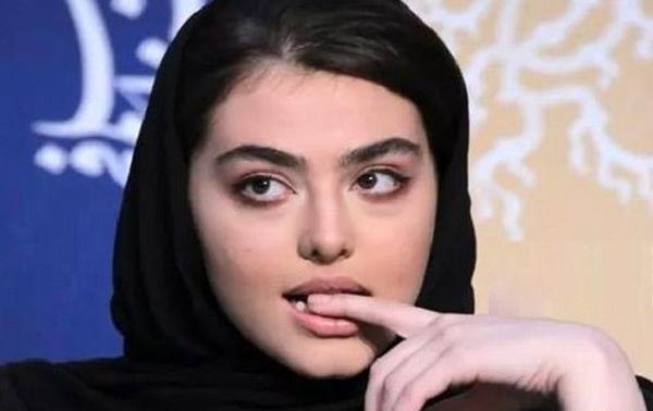 عکس زیبا رحیمی بدون ارایش