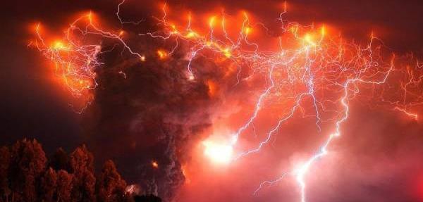 عکس رعدوبرق وحشتناک