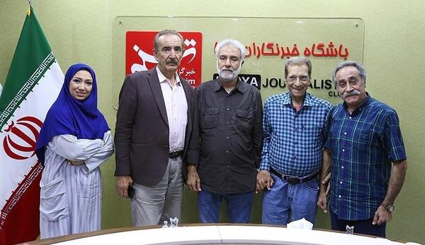 عکس پشت صحنه صبح جمعه با شما رادیو ایران