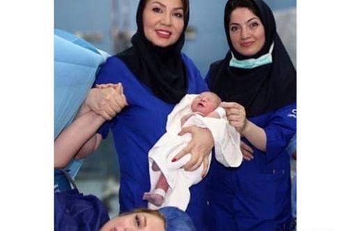 عکس بچه نیوشا ضیغمی و همسرش