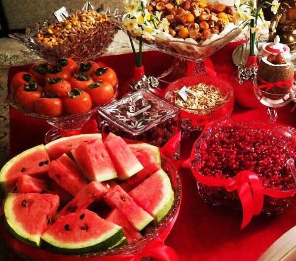 ژست عکس یلدا