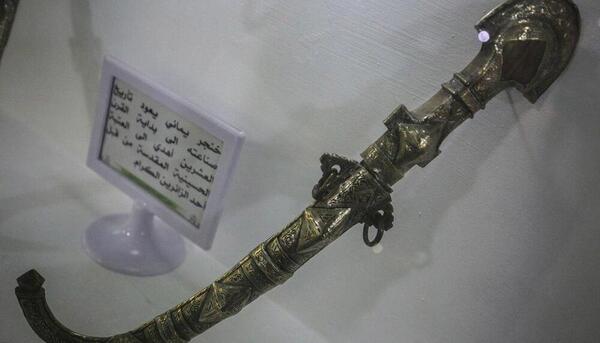 عکس شمشیر امام حسین