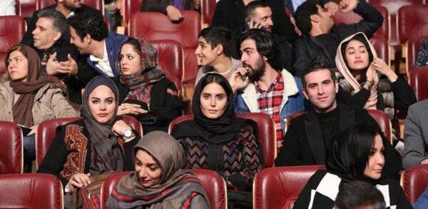 عکس پشت صحنه شبی که ماه کامل شد