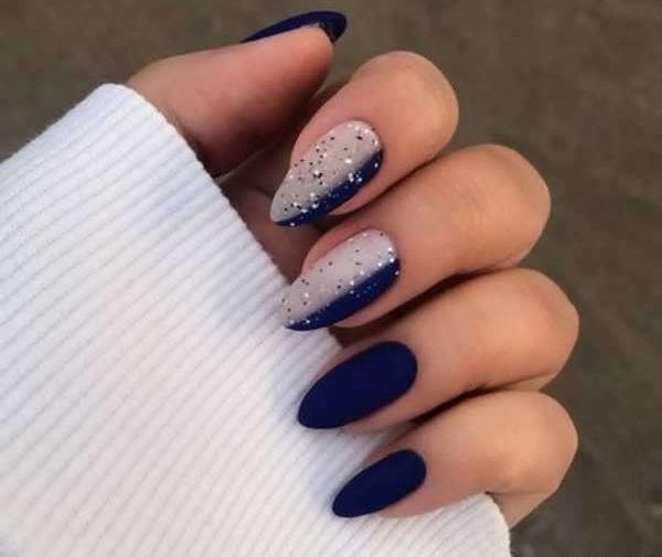 عکس ناخن تیز کوتاه