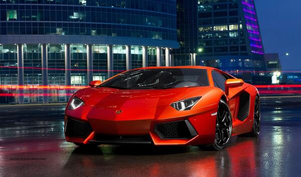 عکس لامبورگینی با کیفیت بالا