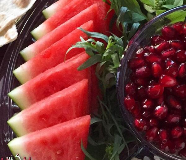 عکس شب یلدا هندوانه