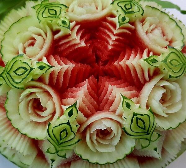 عکس شب یلدا هندوانه