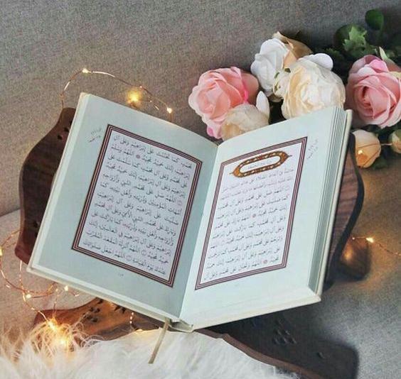 عکس قران کریم با گل