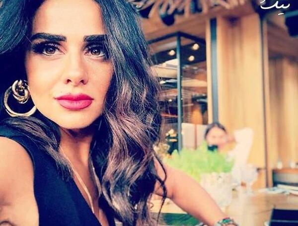 عکسهای نامزدی گونل